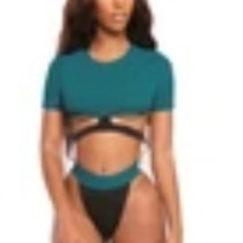 Swimsuit - Picture 4 of 4